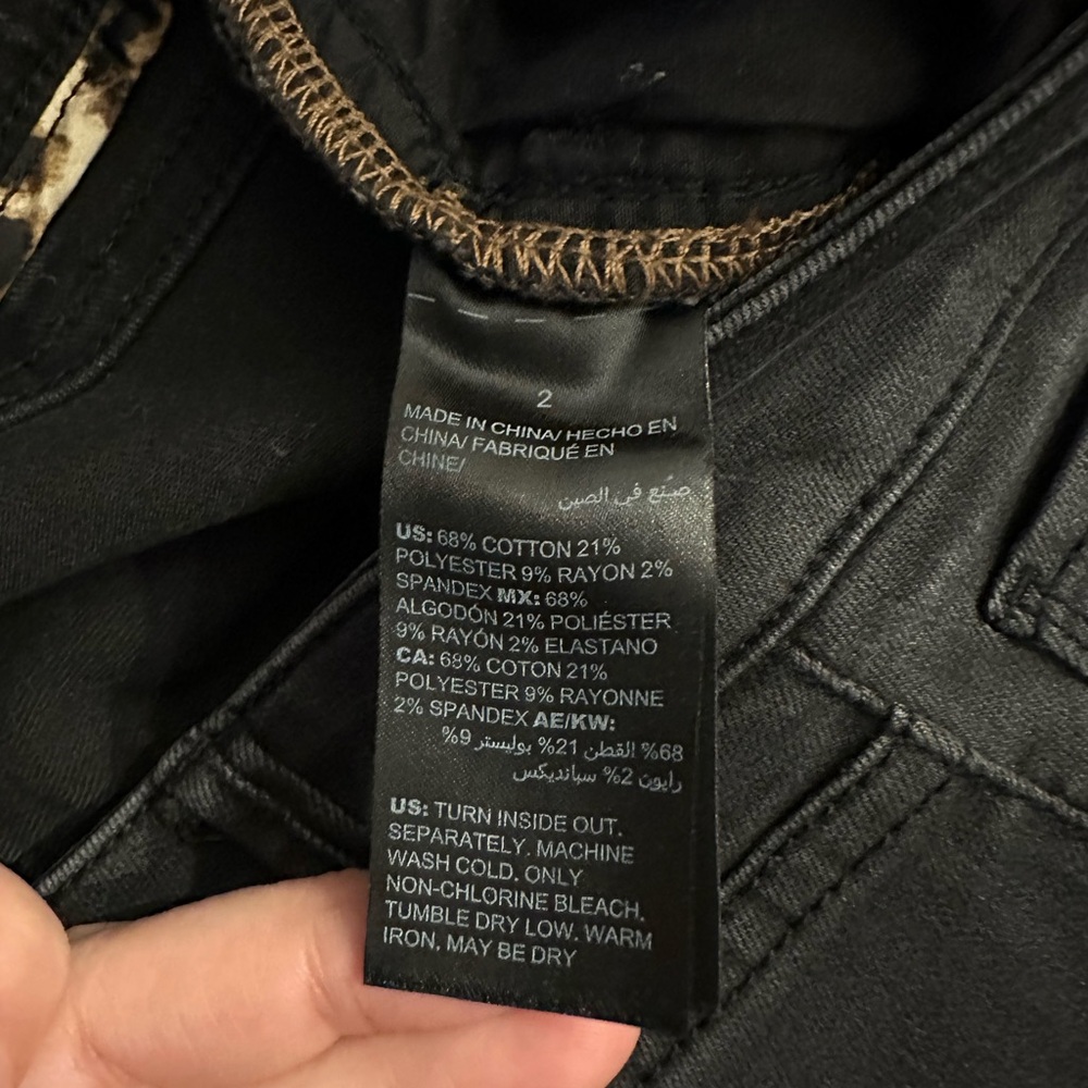 WHITE HOUSE BLACK MARKET  High Rise Skinny Jeans Black Size 2 - Picture 9 of 9